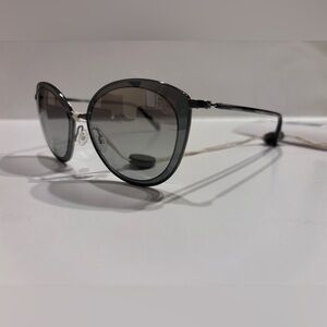 oliver peoples Women’s  sunglasses NWT$372
